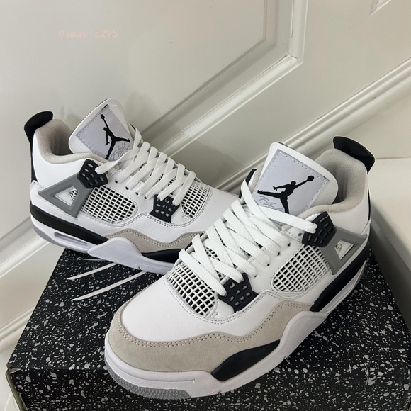 shoe designer for jordan